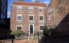 14 St Saviours Place, York